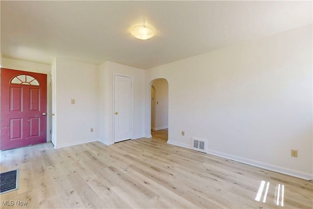 285 Beechwood Boulevard, Wintersville, OH 43953