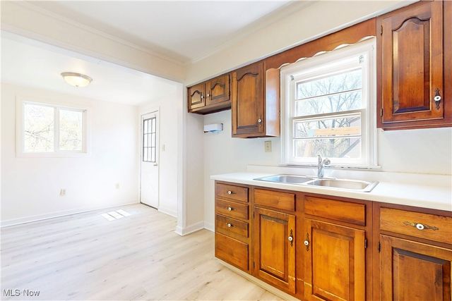 285 Beechwood Boulevard, Wintersville, OH 43953