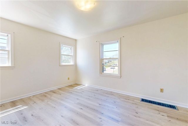 285 Beechwood Boulevard, Wintersville, OH 43953