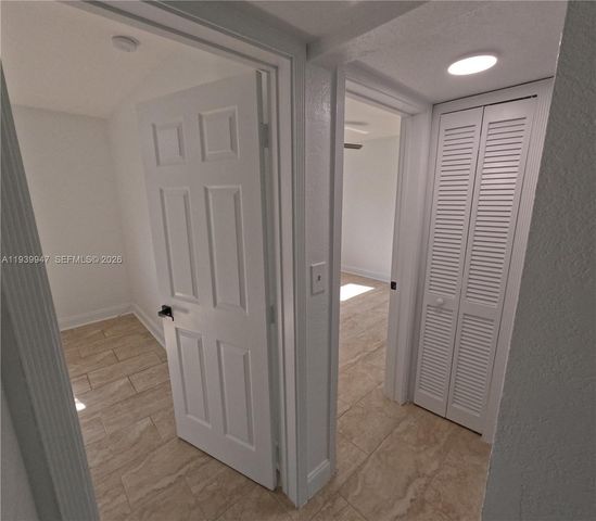 1423 Holly Heights Dr 15, Fort Lauderdale, FL 33304