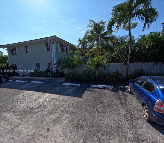 1423 Holly Heights Dr 15, Fort Lauderdale, FL 33304