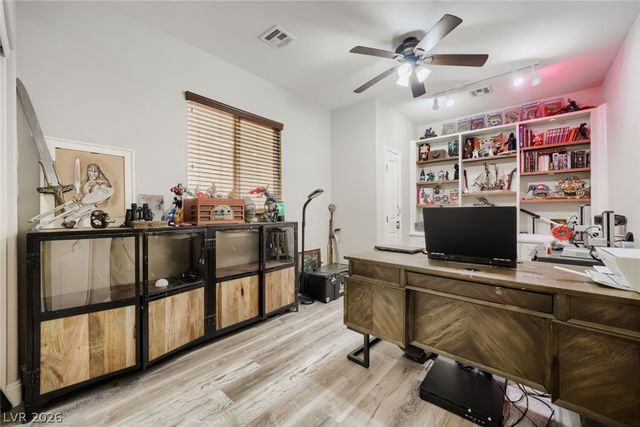 7931 Dell Ridge Avenue, Las Vegas, NV 89179