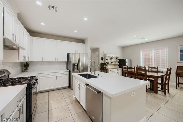 7931 Dell Ridge Avenue, Las Vegas, NV 89179