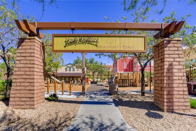 7931 Dell Ridge Avenue, Las Vegas, NV 89179