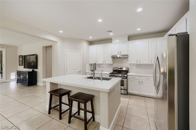 7931 Dell Ridge Avenue, Las Vegas, NV 89179