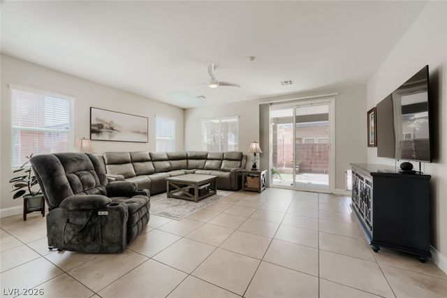 7931 Dell Ridge Avenue, Las Vegas, NV 89179