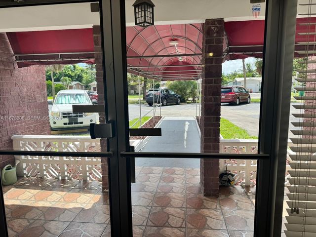 2061 NW 47th Terrace 407, Lauderhill, FL 33313