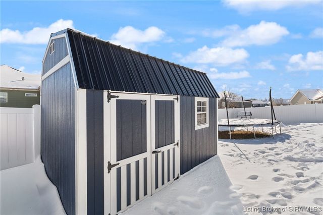 6502 Ashley Springs Court, Charlestown, IN 47111