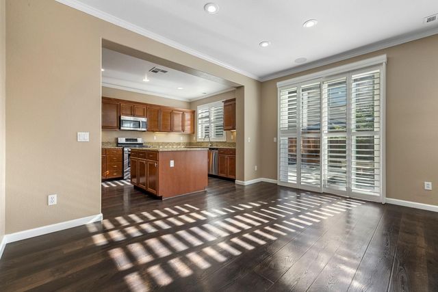 5916 Pebblestone Way, Stockton, CA 95219