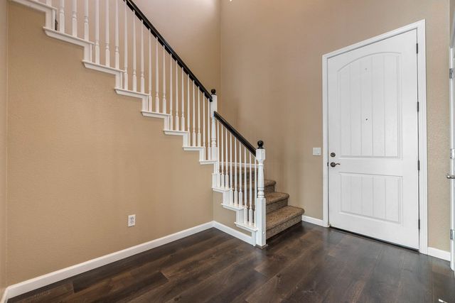 5916 Pebblestone Way, Stockton, CA 95219