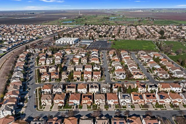 5916 Pebblestone Way, Stockton, CA 95219