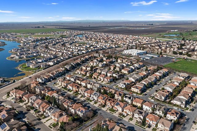 5916 Pebblestone Way, Stockton, CA 95219