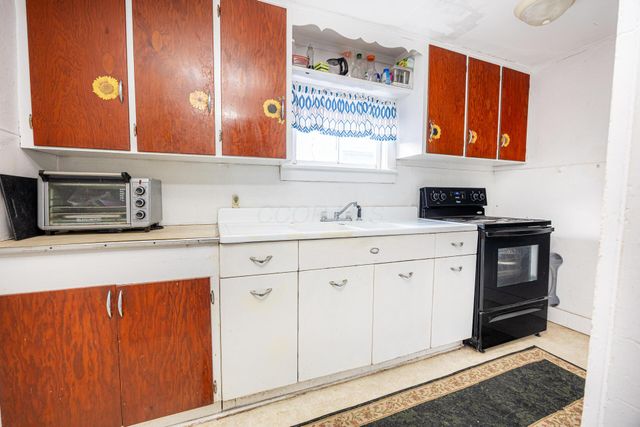 52 N Main Street, Mount Gilead, OH 43338