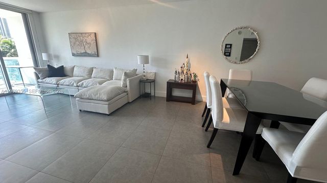 19370 Collins Ave 319, Sunny Isles Beach, FL 33160