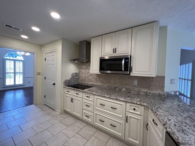 1770 MILL GLEN CV, Memphis, TN 38016