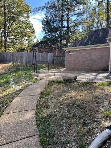 1770 MILL GLEN CV, Memphis, TN 38016