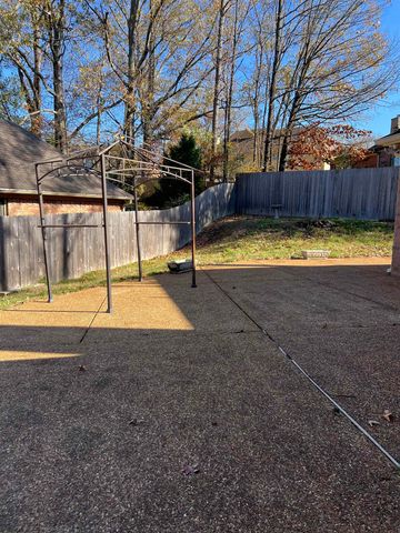 1770 MILL GLEN CV, Memphis, TN 38016