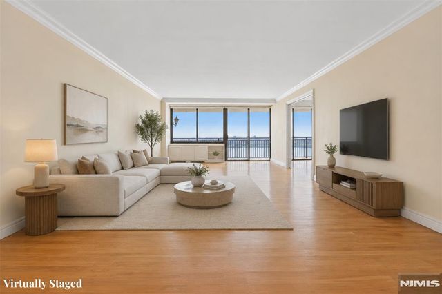 1500 Palisade Avenue 18C, Fort Lee, NJ 07024
