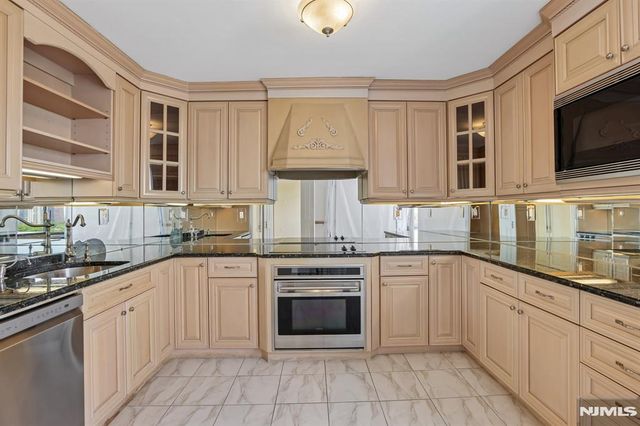 1500 Palisade Avenue 18C, Fort Lee, NJ 07024