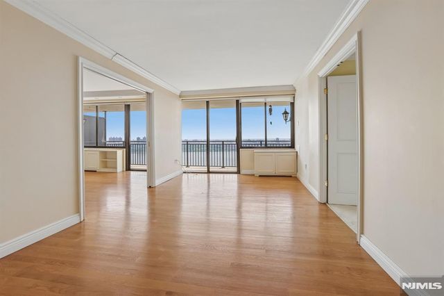 1500 Palisade Avenue 18C, Fort Lee, NJ 07024