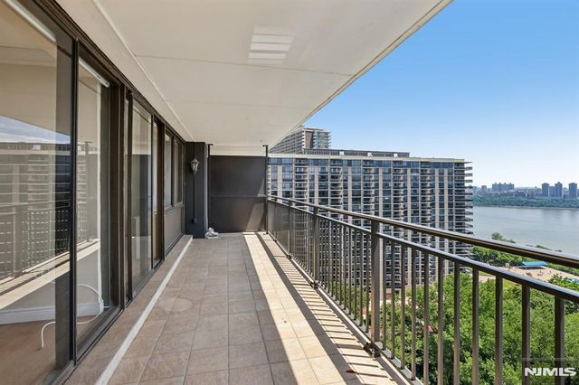 1500 Palisade Avenue 18C, Fort Lee, NJ 07024