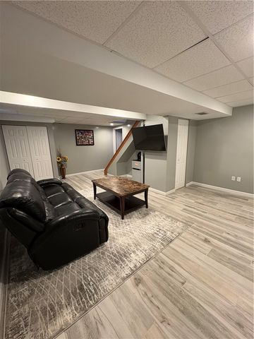 12 Tynedale, Chili, NY 14514