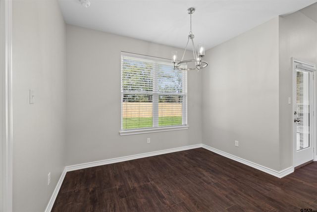 12117 Pinecrest Dr, Flint, TX 75762