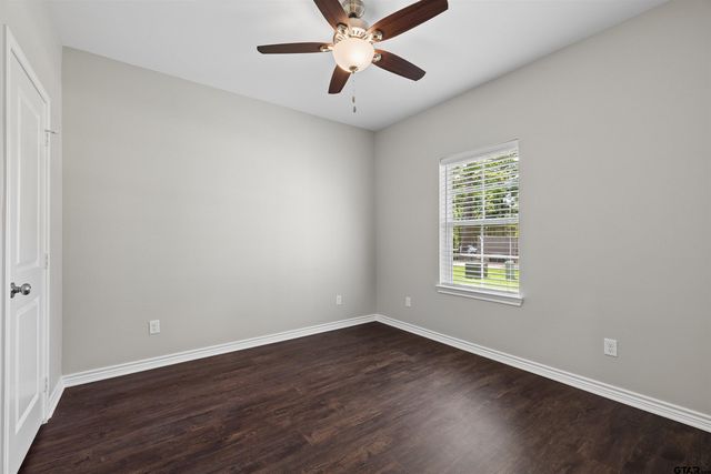 12117 Pinecrest Dr, Flint, TX 75762
