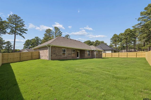 12117 Pinecrest Dr, Flint, TX 75762
