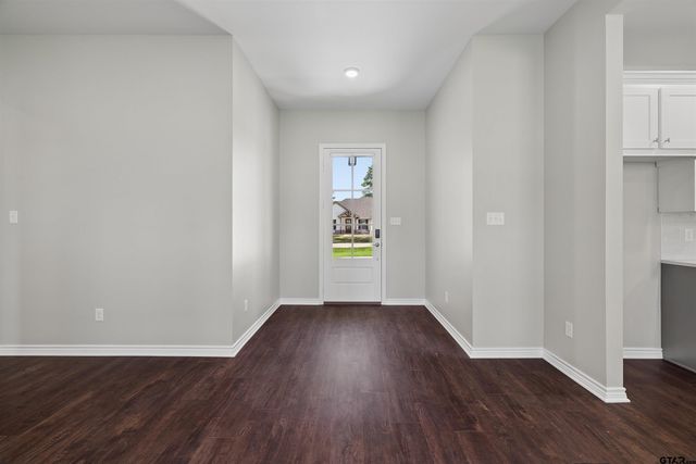 12117 Pinecrest Dr, Flint, TX 75762