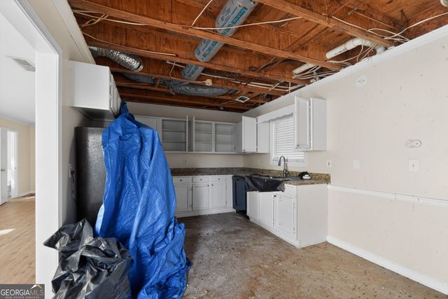 5000 Saxony Court, Stone Mountain, GA 30083