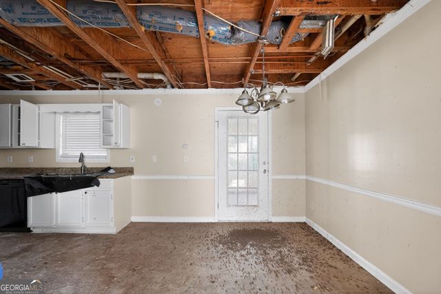 5000 Saxony Court, Stone Mountain, GA 30083