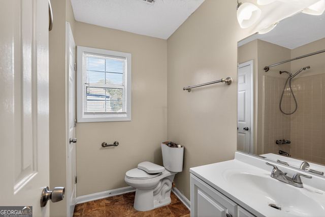 5000 Saxony Court, Stone Mountain, GA 30083