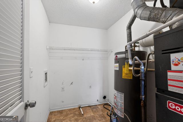 5000 Saxony Court, Stone Mountain, GA 30083