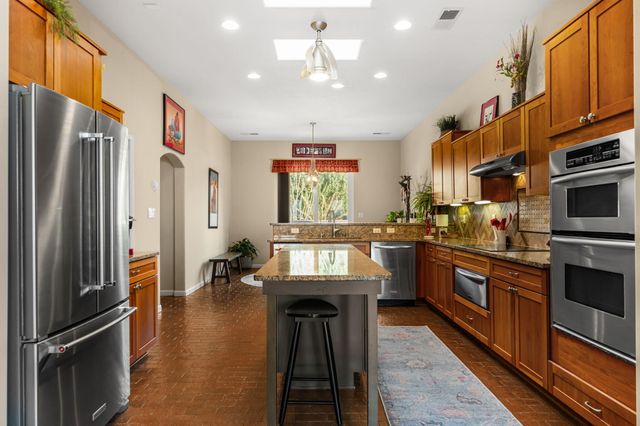15 Trails Road, Placitas, NM 87043