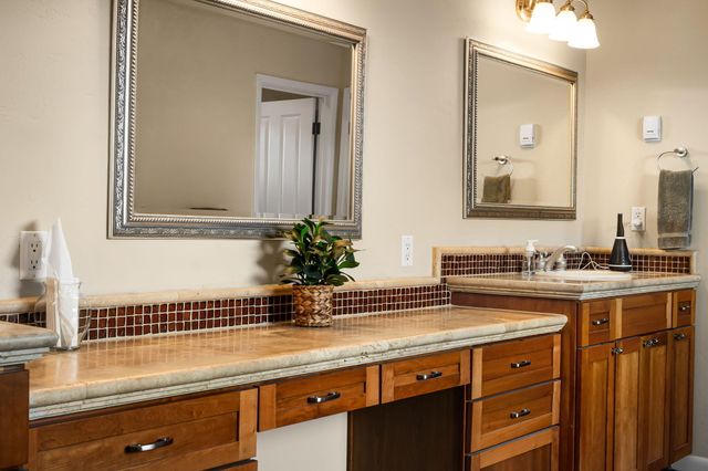 15 Trails Road, Placitas, NM 87043