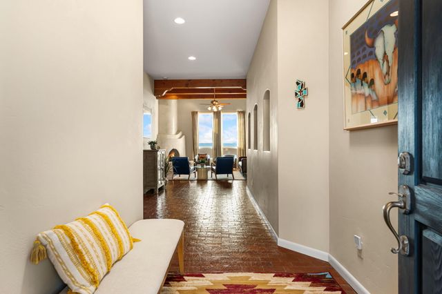 15 Trails Road, Placitas, NM 87043