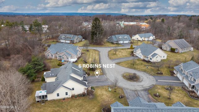 6 Robins Nest, Niskayuna, NY 12309