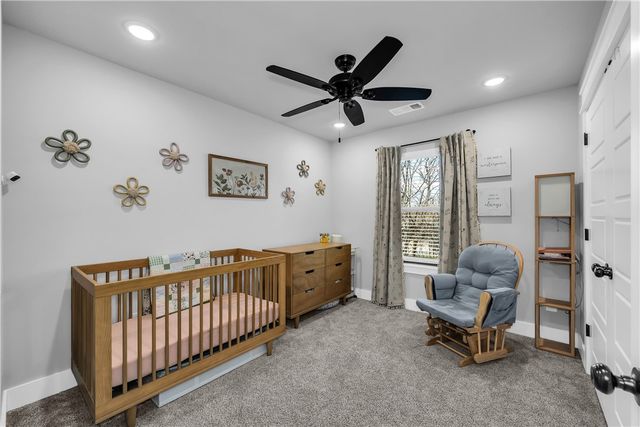 11 Hillswick Drive, Bella Vista, AR 72715