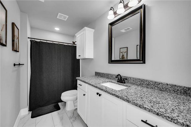 11 Hillswick Drive, Bella Vista, AR 72715