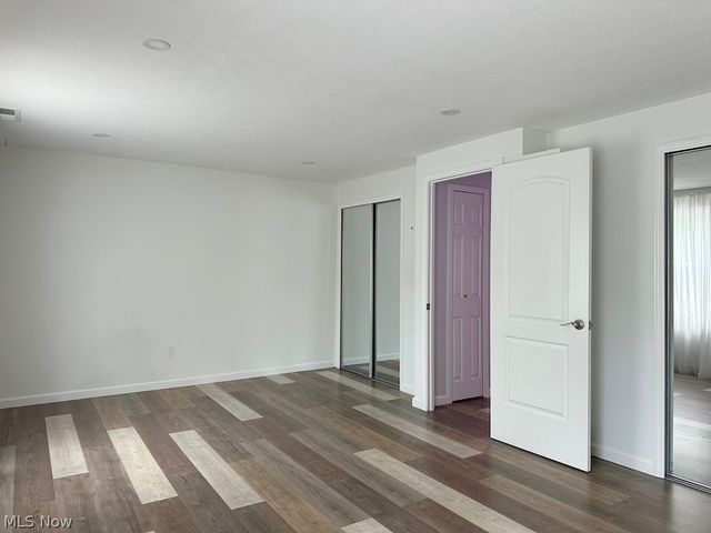 6488 State Road B-6, Parma, OH 44134