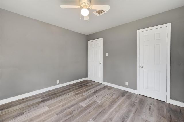 1420 E 34th Street, Houston, TX 77022