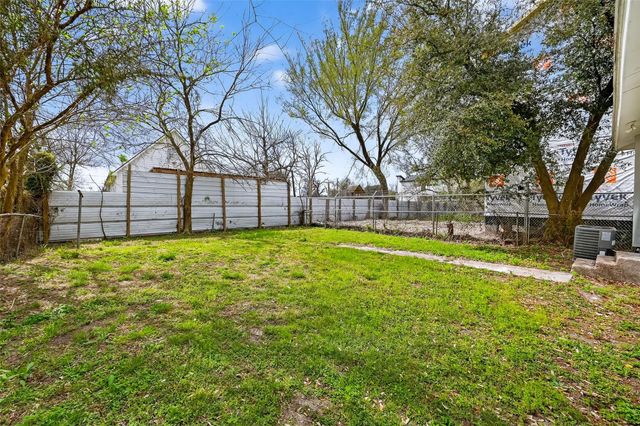 1420 E 34th Street, Houston, TX 77022