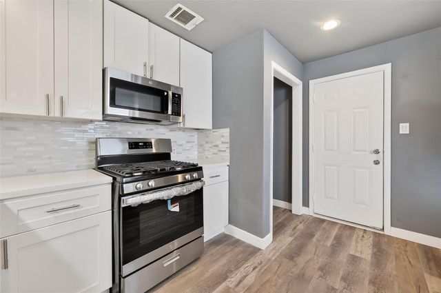 1420 E 34th Street, Houston, TX 77022