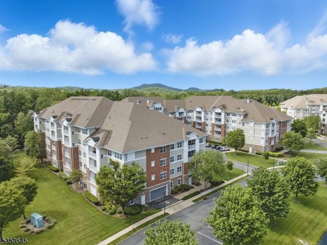 4413 Warrens Way 413, Wanaque Boro, NJ 07465