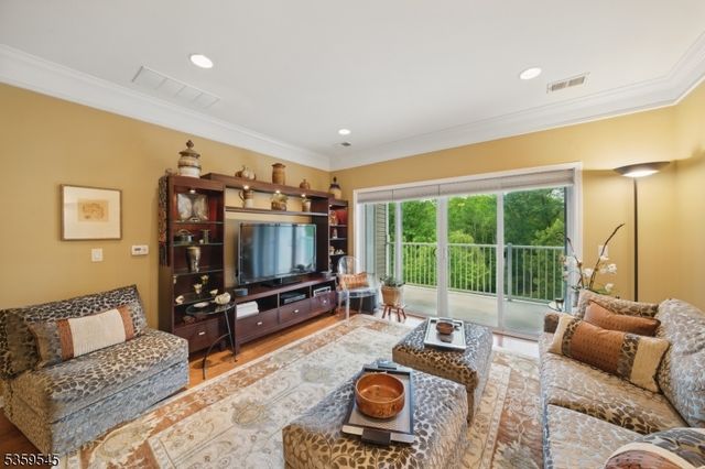 4413 Warrens Way 413, Wanaque Boro, NJ 07465