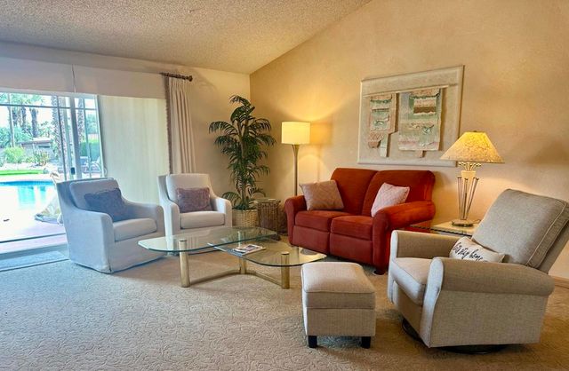 38960 Kilimanjaro Drive, Palm Desert, CA 92211