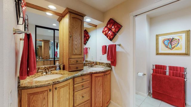 38960 Kilimanjaro Drive, Palm Desert, CA 92211