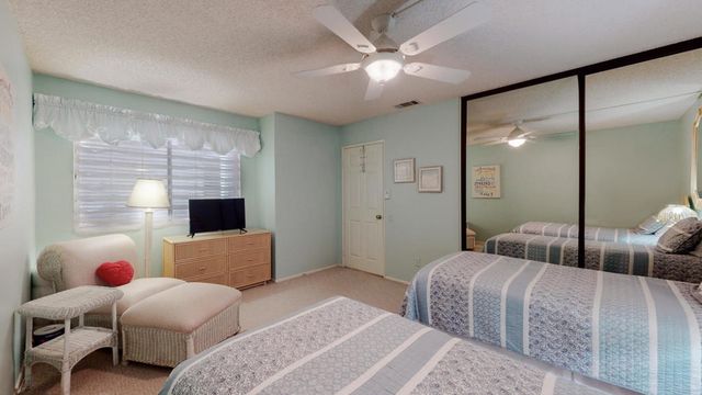 38960 Kilimanjaro Drive, Palm Desert, CA 92211