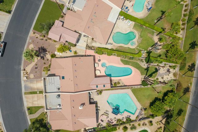 38960 Kilimanjaro Drive, Palm Desert, CA 92211